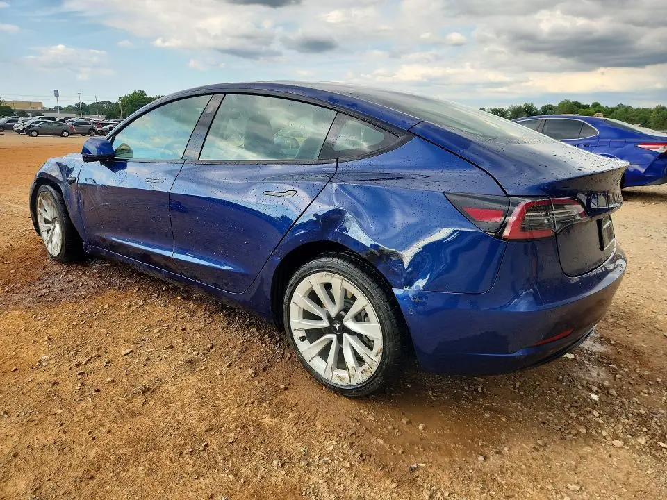 2022 TESLA MODEL 3   