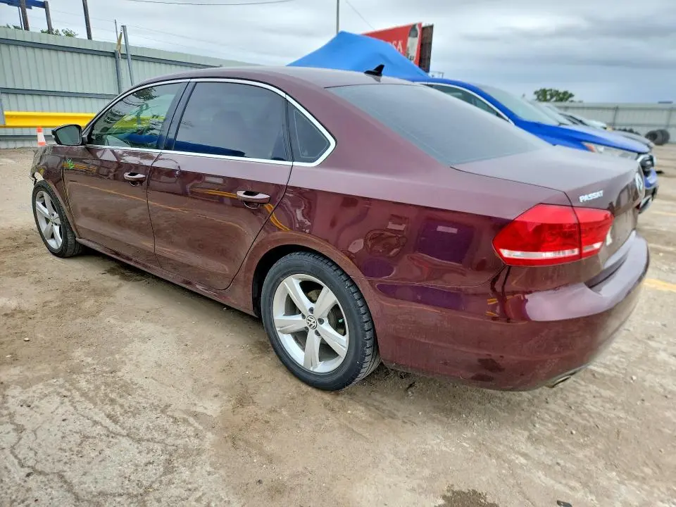 2014 VOLKSWAGEN PASSAT SE  