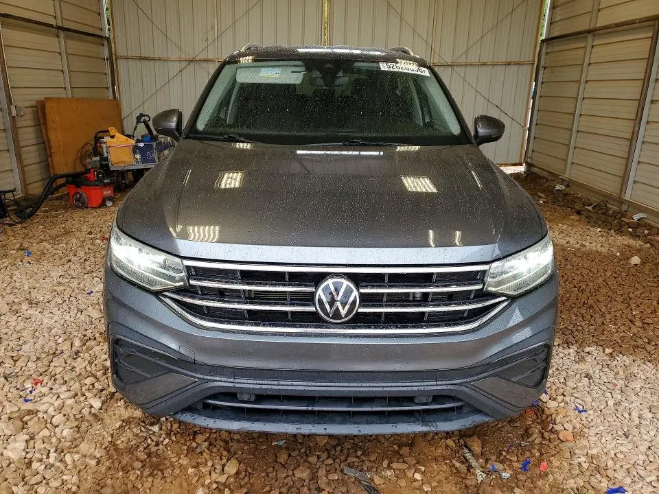 2024 VOLKSWAGEN TIGUAN SE  
