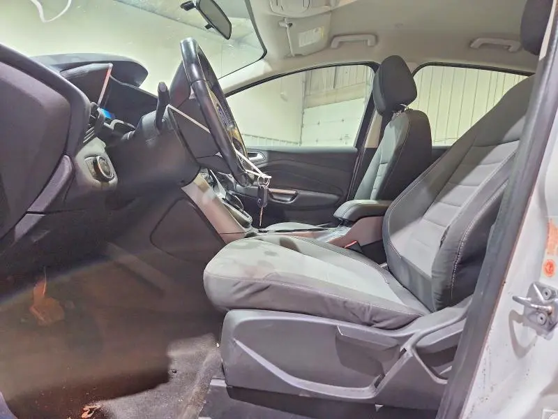 2016 FORD C-MAX SE  