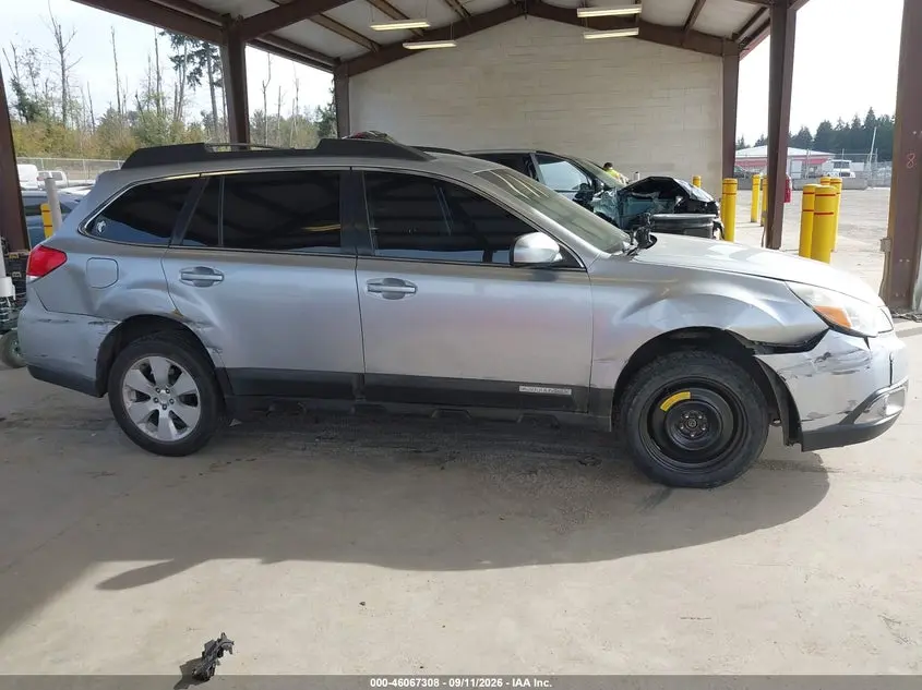 2012 SUBARU OUTBACK 2.5I PREMIUM