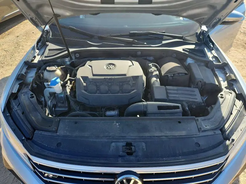2018 VOLKSWAGEN PASSAT S  