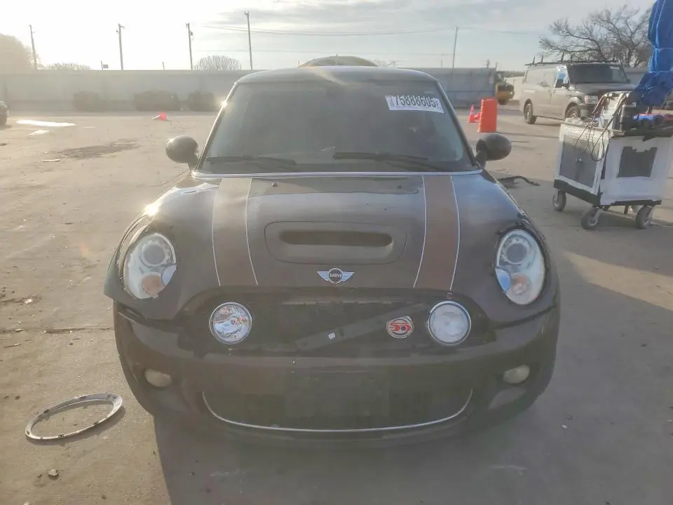 2010 MINI COOPER S  