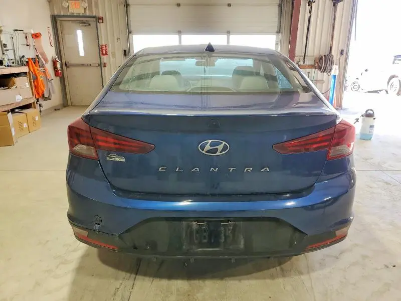 2020 HYUNDAI ELANTRA SEL  