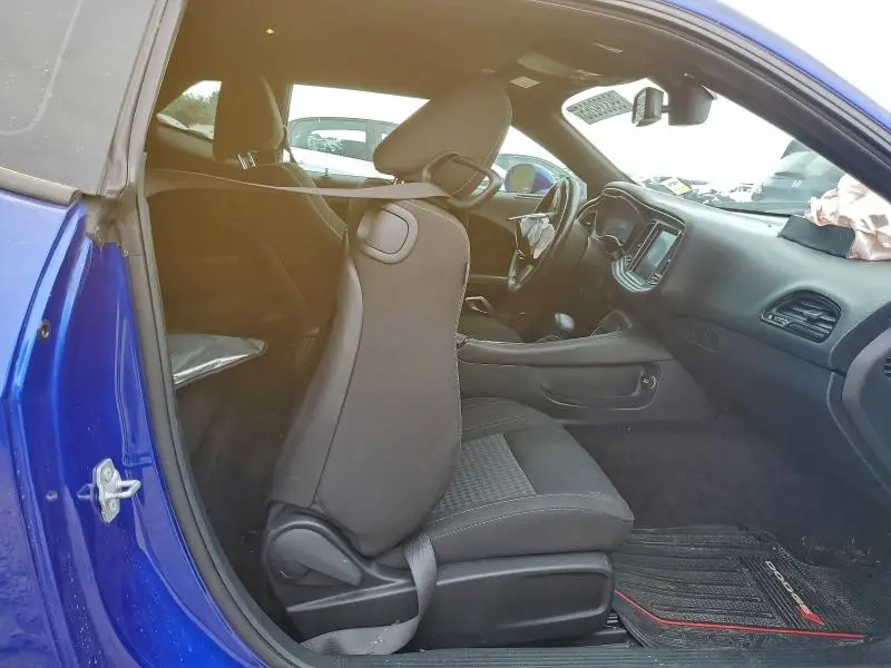 2018 DODGE CHALLENGER SXT  