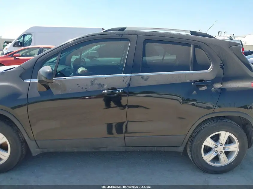 2020 CHEVROLET TRAX FWD LT