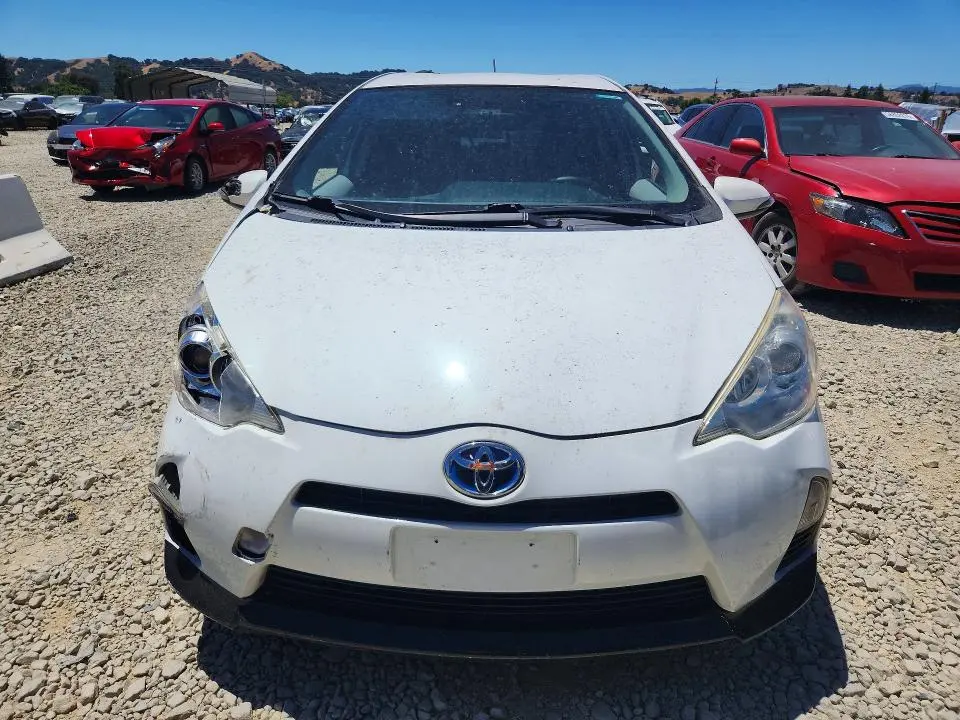 2013 TOYOTA PRIUS C   