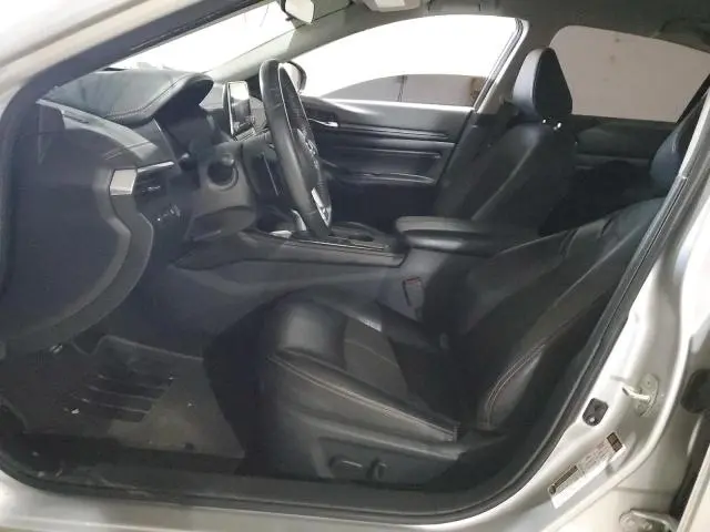 2020 NISSAN ALTIMA SR