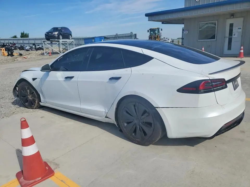 2025 TESLA MODEL S   
