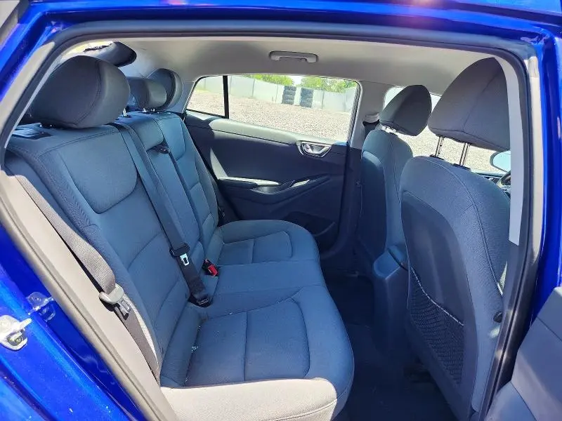 2022 HYUNDAI IONIQ SE  