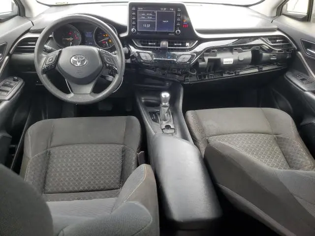 2020 TOYOTA C-HR XLE  