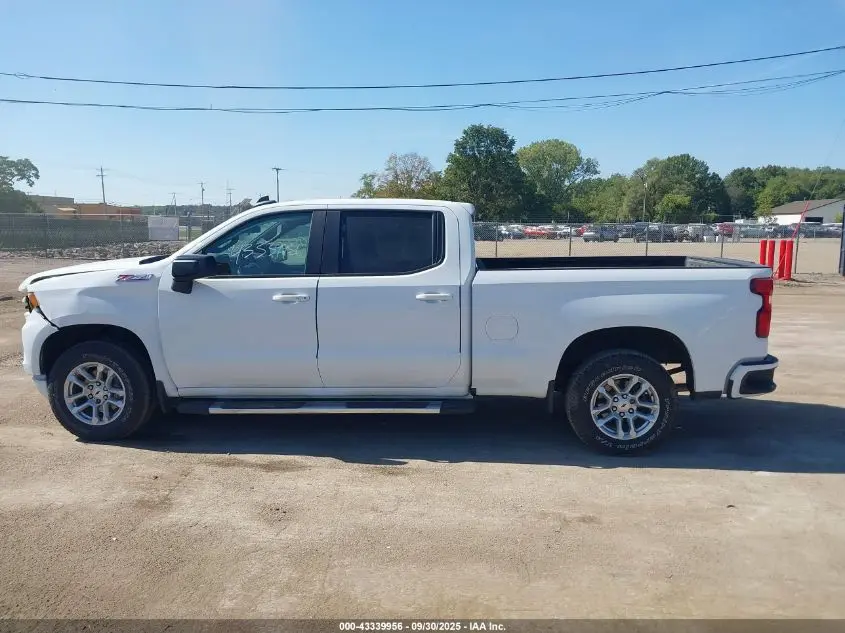 2022 CHEVROLET SILVERADO 1500 4WD  STANDARD BED RST