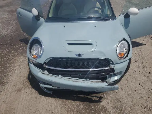 2013 MINI COOPER S