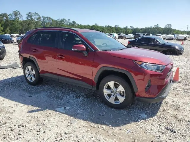 2021 TOYOTA RAV4 XLE  