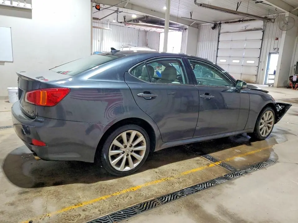 2010 LEXUS IS 250  