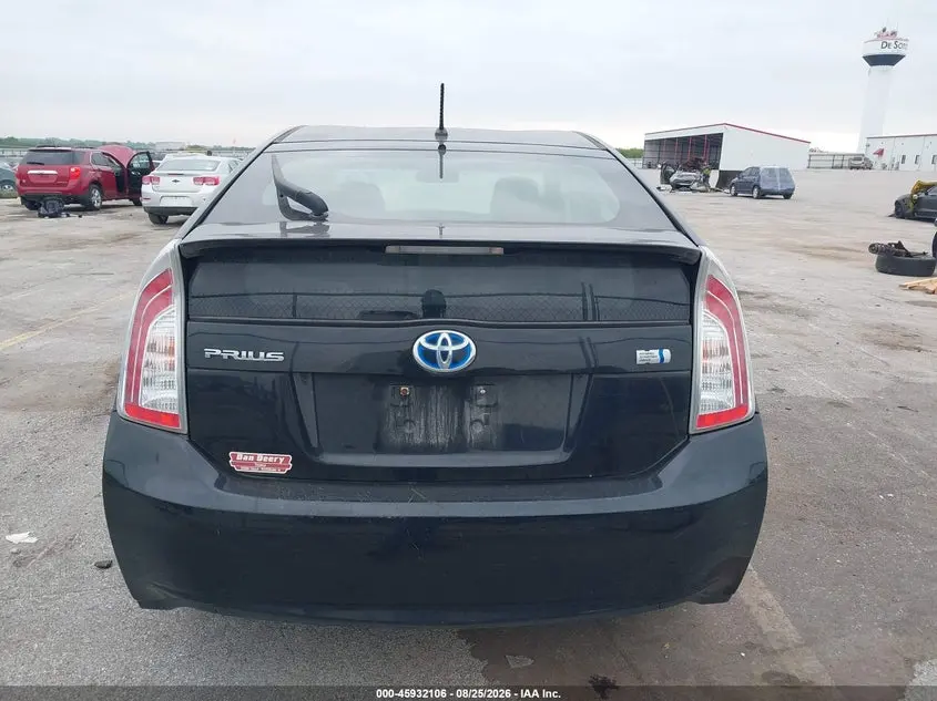 2013 TOYOTA PRIUS  