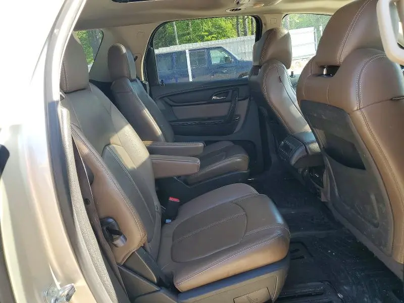 2015 GMC ACADIA SLT-1  