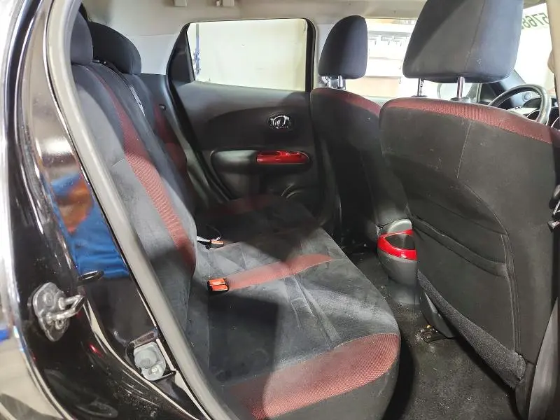 2013 NISSAN JUKE S  