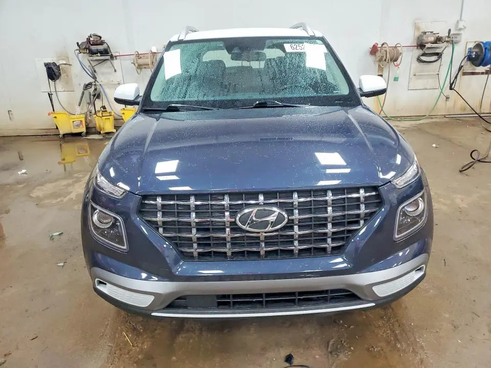 2021 HYUNDAI VENUE DENIM  