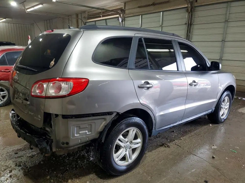 2011 HYUNDAI SANTA FE GLS  