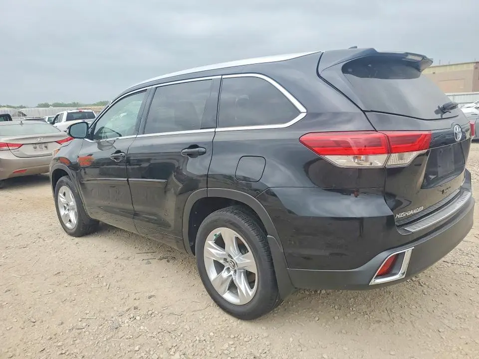 2017 TOYOTA HIGHLANDER LIMITED  