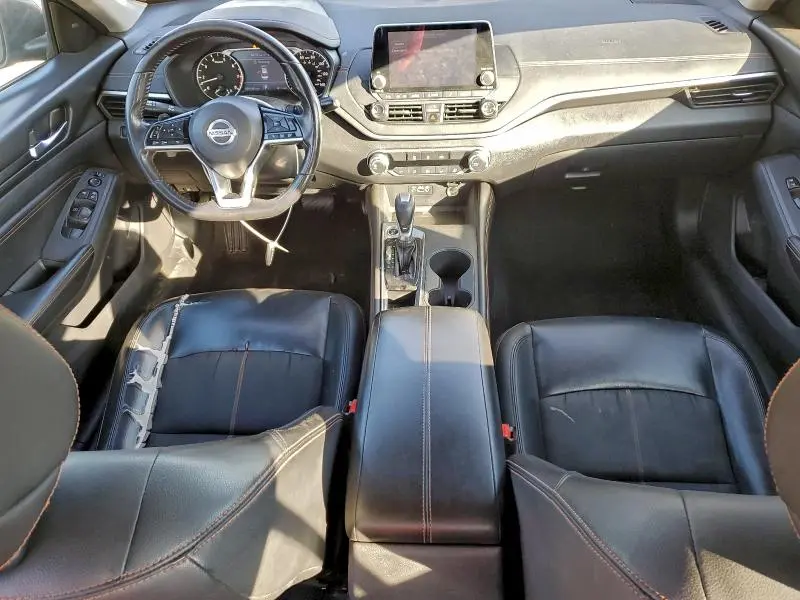 2019 NISSAN ALTIMA SR  