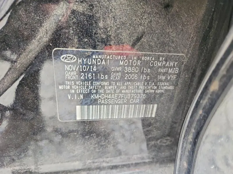 2015 HYUNDAI ELANTRA SE  