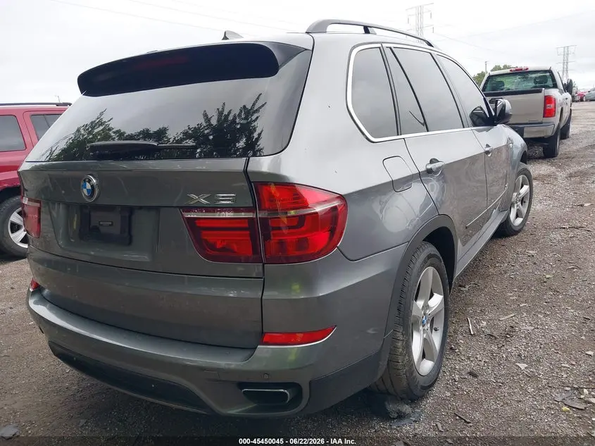 2013 BMW X5 XDRIVE50I