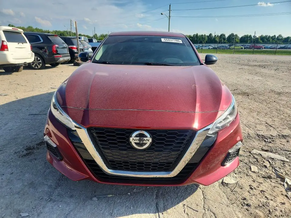 2020 NISSAN ALTIMA SR  