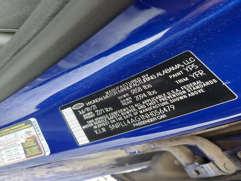 2022 HYUNDAI ELANTRA SE  