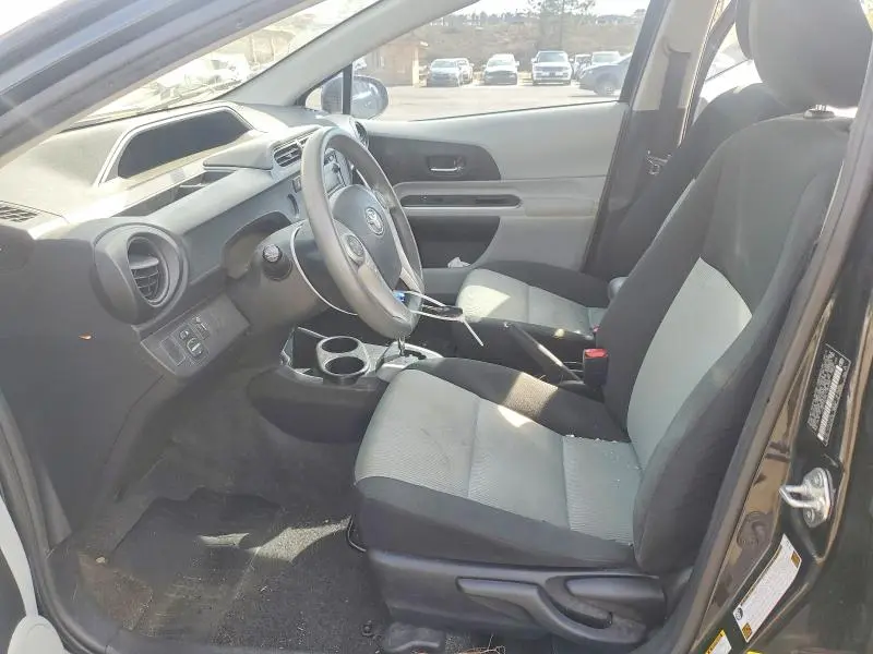 2014 TOYOTA PRIUS C TWO  
