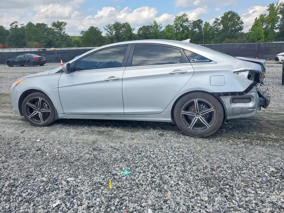 2012 HYUNDAI SONATA GLS  
