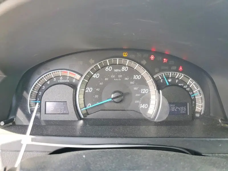 2012 TOYOTA CAMRY LE   