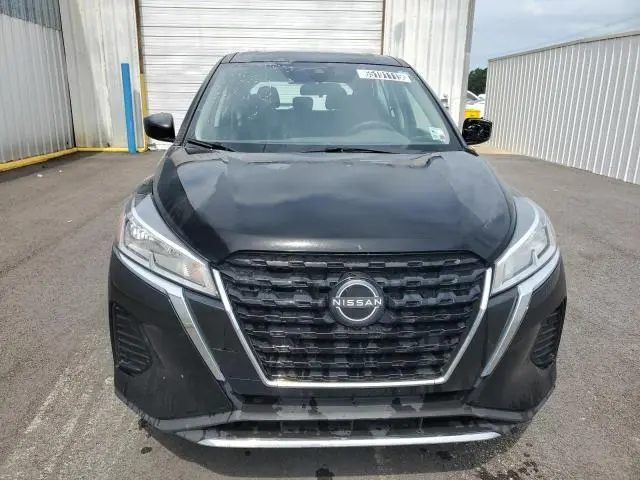 2023 NISSAN KICKS S  