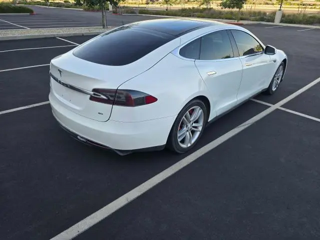 2012 TESLA MODEL S   