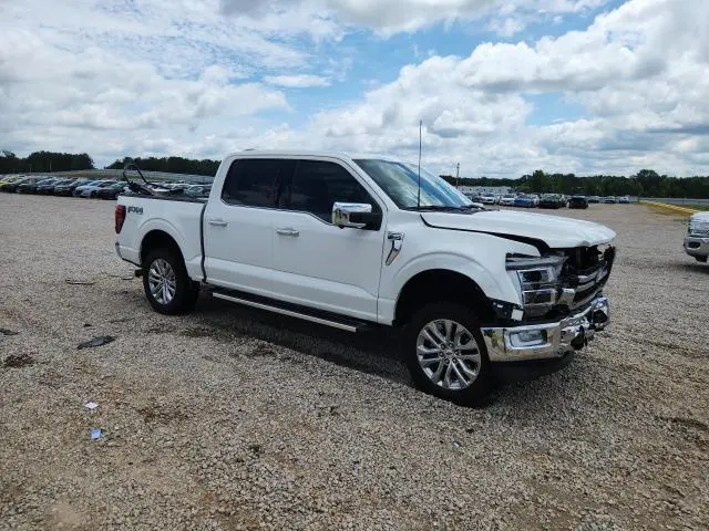 2024 FORD F150 LARIAT  
