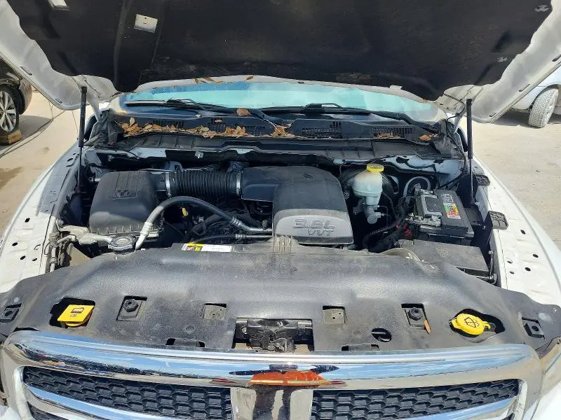 2018 RAM 1500 SLT  