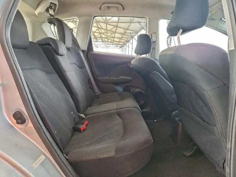 2011 HONDA FIT SPORT  