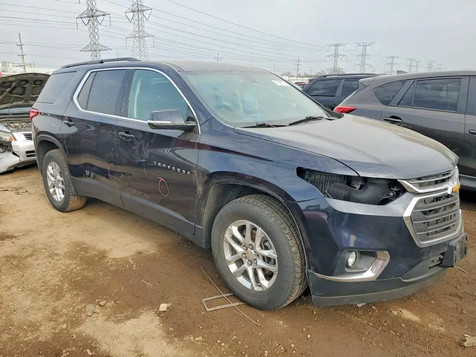 2020 CHEVROLET TRAVERSE LT  