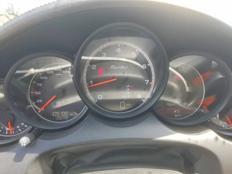 2011 PORSCHE CAYENNE TURBO  