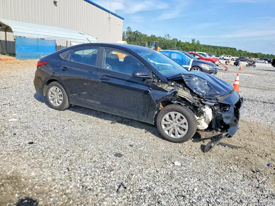 2018 HYUNDAI ACCENT SE  