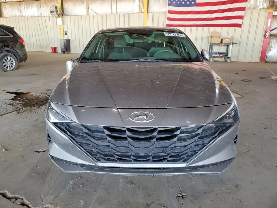 2021 HYUNDAI ELANTRA SEL  