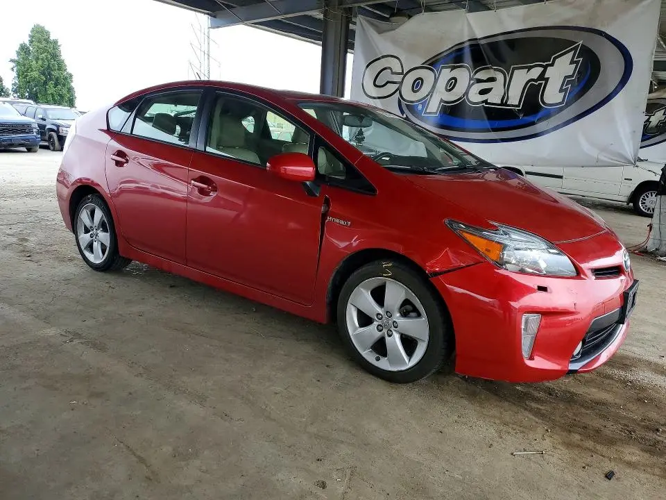 2013 TOYOTA PRIUS FIVE  