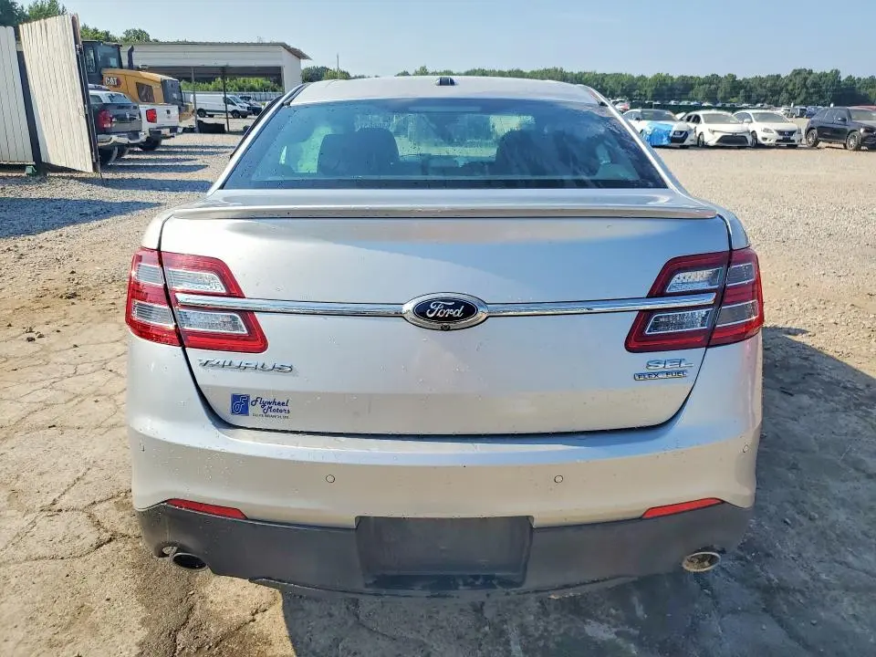 2016 FORD TAURUS SEL  