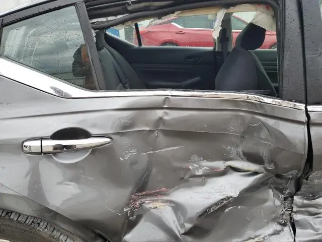 2024 NISSAN ALTIMA SV  