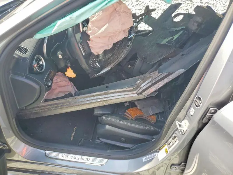 2016 MERCEDES-BENZ C-CLASS   