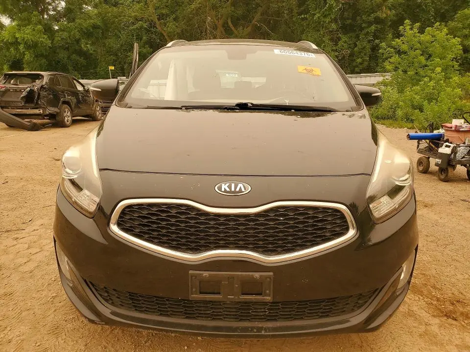 2015 KIA RONDO   