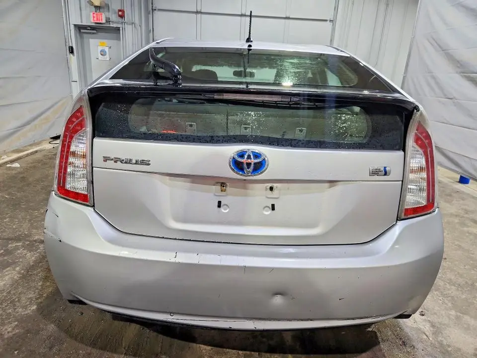2013 TOYOTA PRIUS TWO  