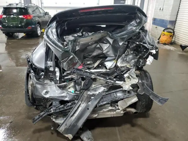 2017 INFINITI QX30 BASE  