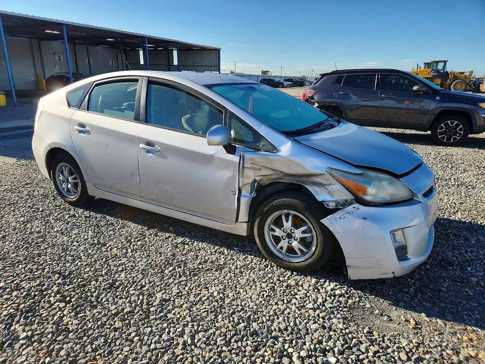 2010 TOYOTA PRIUS II  